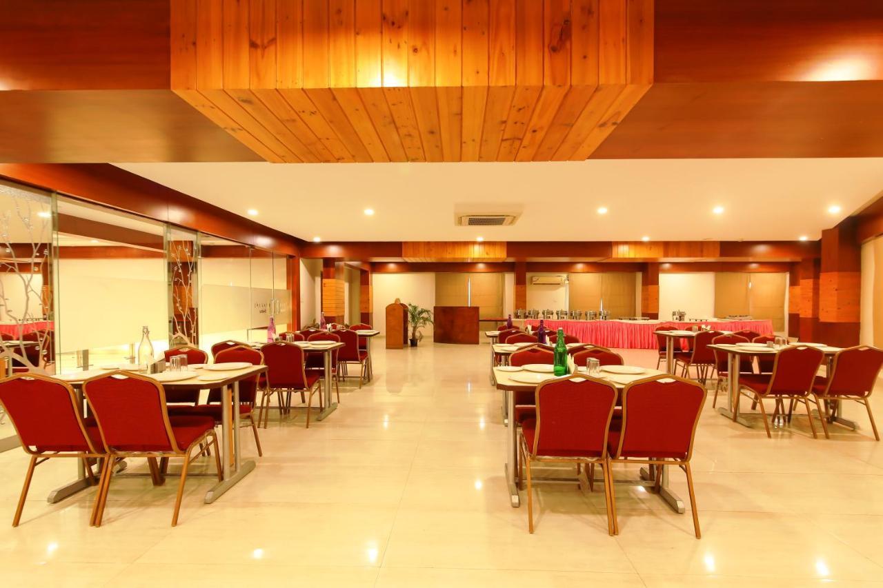 Icon Suites By Bhagini Bangalore Luaran gambar