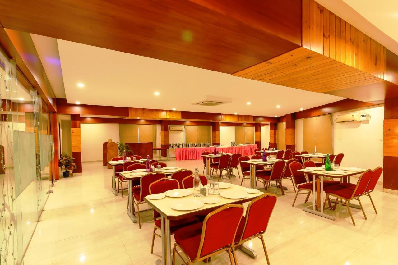 Icon Suites By Bhagini Bangalore Luaran gambar