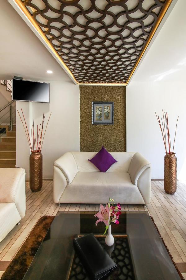 Icon Suites By Bhagini Bangalore Luaran gambar